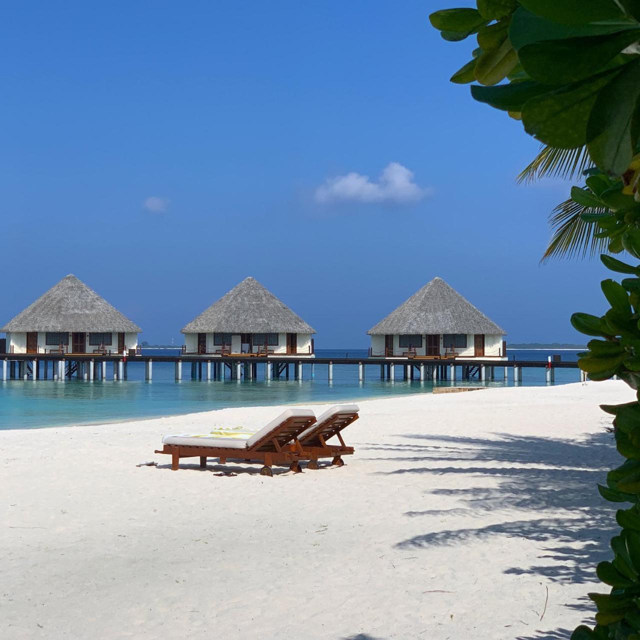 Adaaran Prestige Water Villas Meedhoo  Exteriör bild
